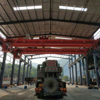 云南昆明起重機(jī)-雙梁行車(chē)工作中