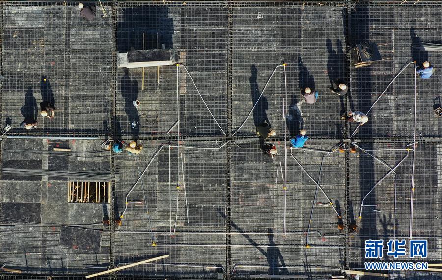 (經(jīng)濟(jì))(1)河北新發(fā)地(曹妃甸)現(xiàn)代商貿(mào)物流基地項目建設(shè)正酣