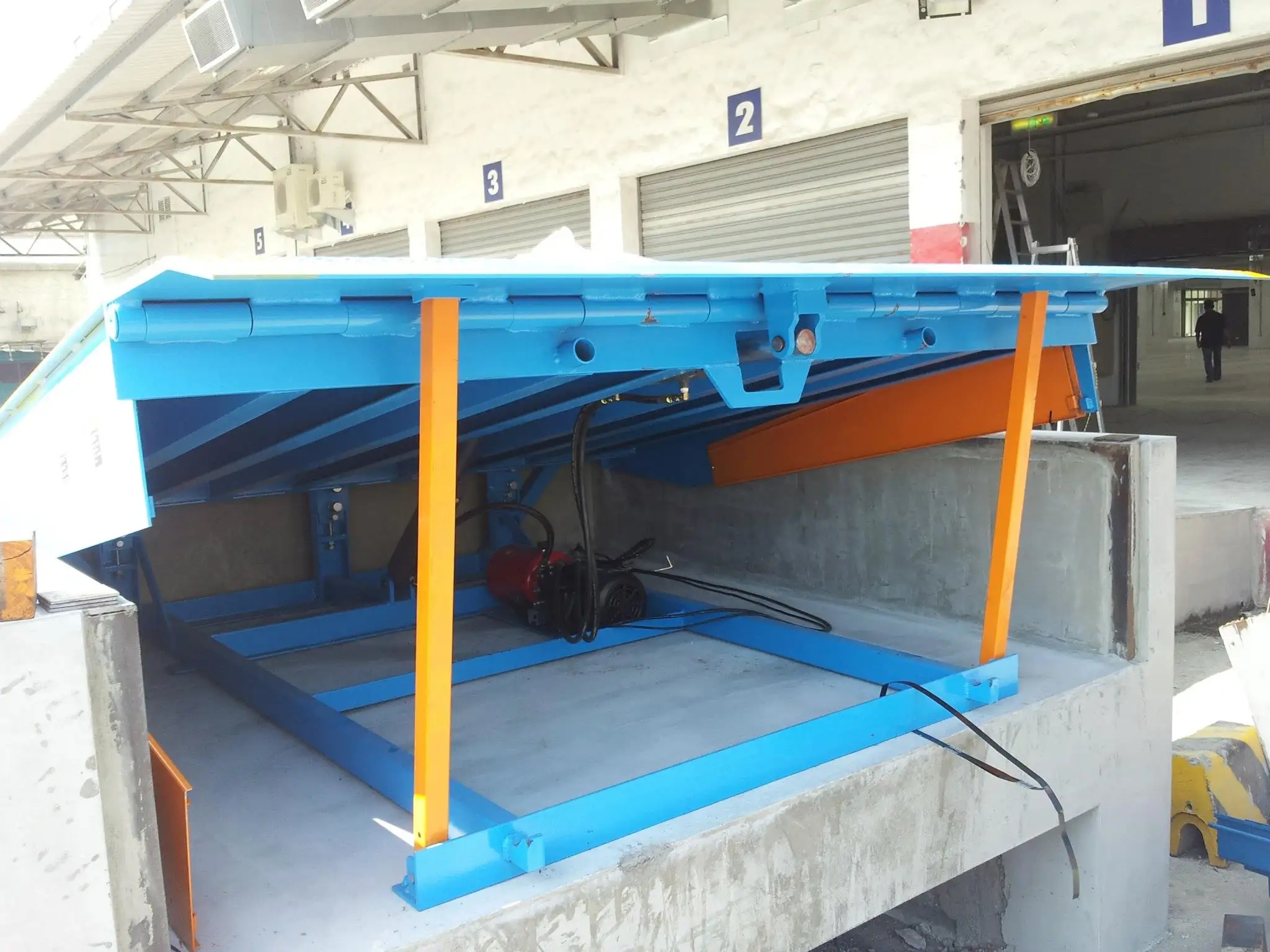 海南 液壓登車橋 廠家直銷